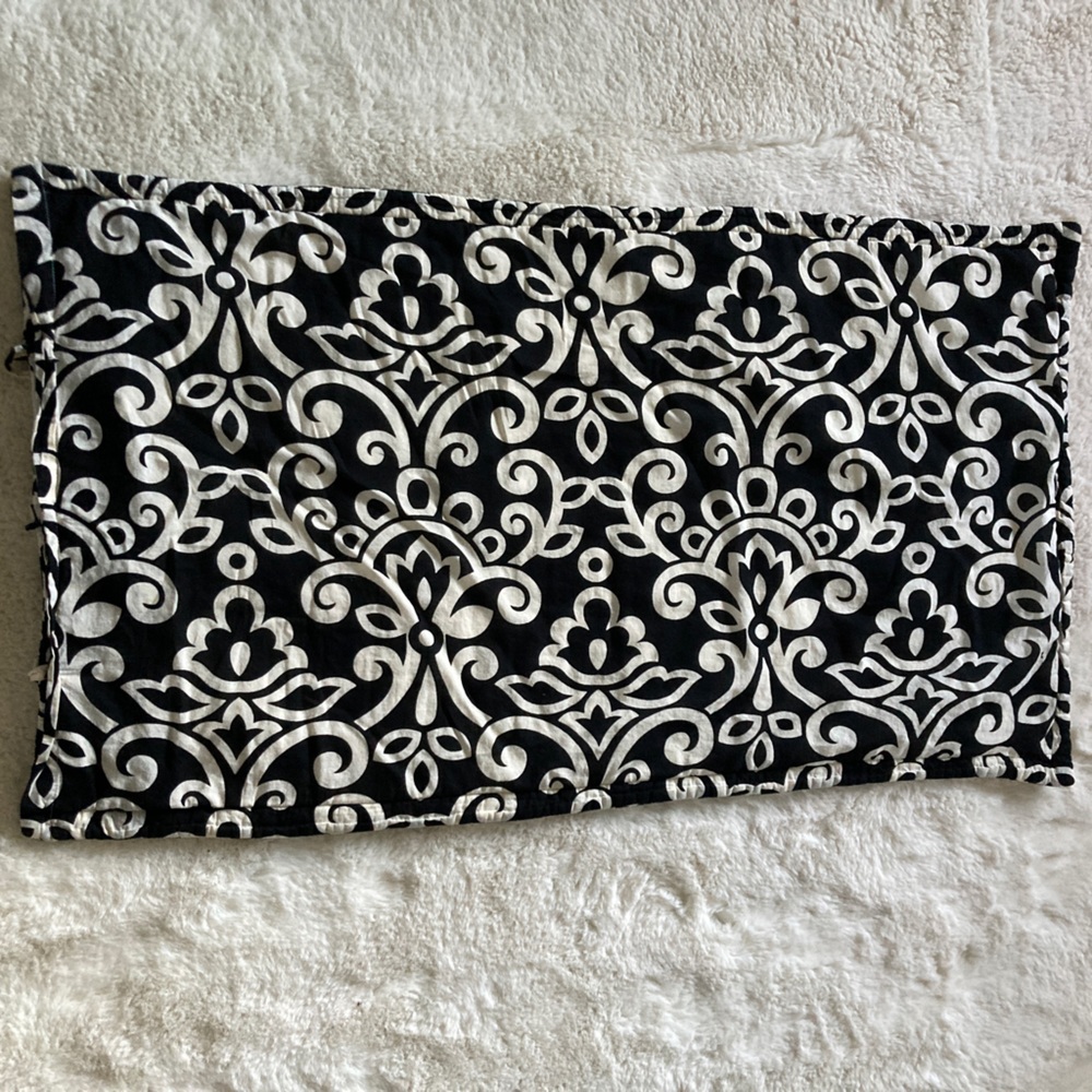 Pier 1 - King Size Pillow Shams